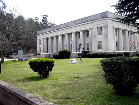 Elmore County Courthouse
